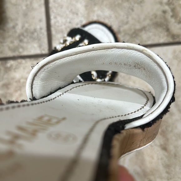 Chanel sandals - Picture 9 of 9